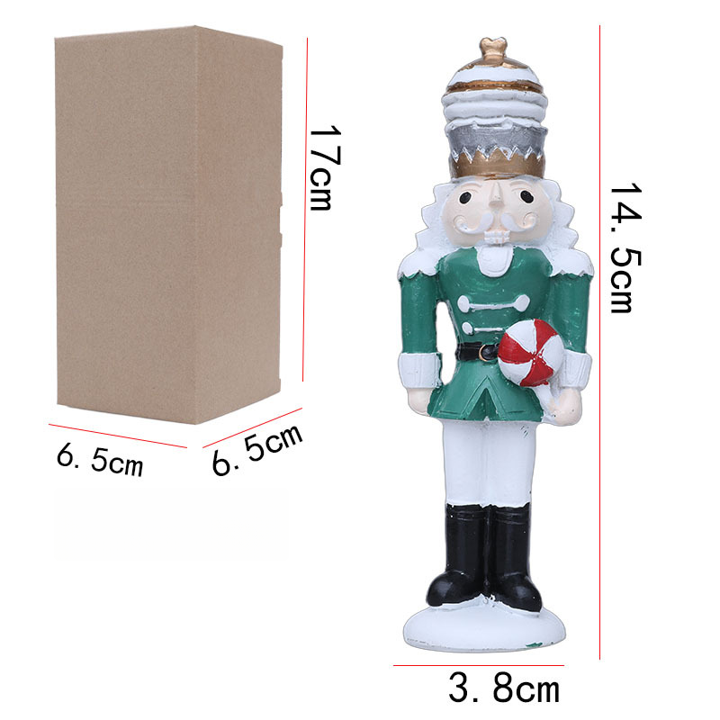 Resin Nutcracker Figurine 14.5 - đánh giá và giá Nutcracker Figurine